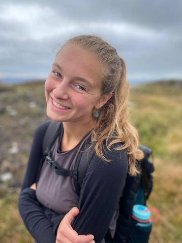 A headshot of Brooke outside