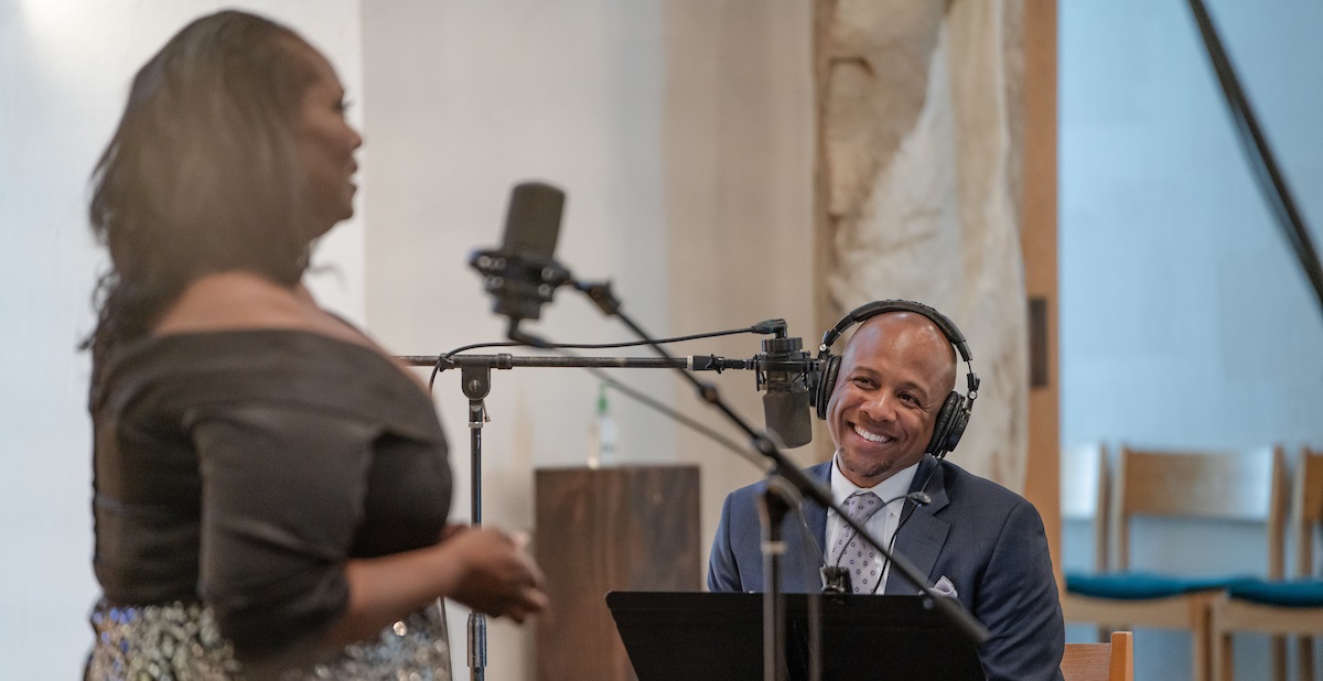 Dr. Quinton Morris interviews singer in chapel