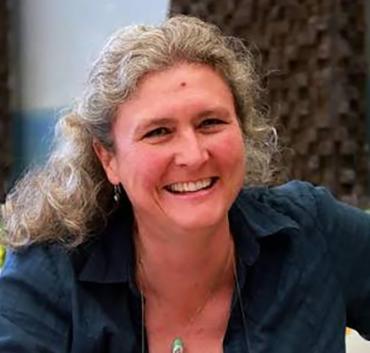 Leyla Welkin smiling headshot