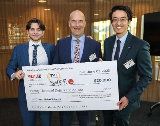 Vincent Reitinger, Peter Rowan, and Shen Ren with grand prize of $20K at the 2023 Harriet Stephenson Business Plan Competition