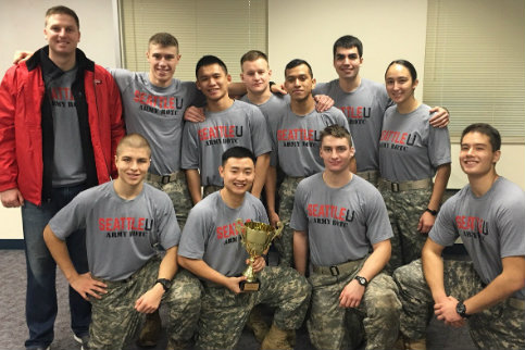 Group photo of SU ROTC cadets