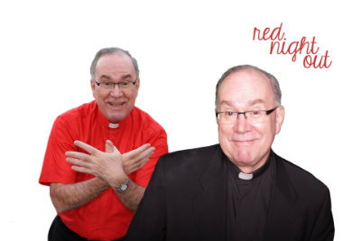 Father Steve taking a photo with a digitalized version of himself in a photo booth