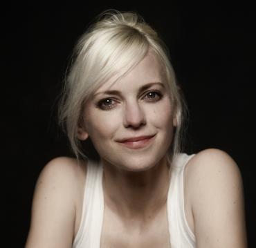 Anna Faris Headshot
