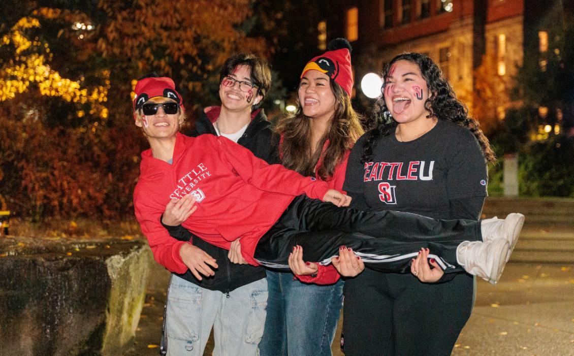 Homecoming smoresweekend group shot.jpeg